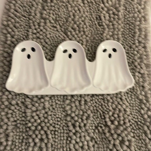 Home Essentials HALLOWEEN GHOST Serving Platter 3Section Tray Spoon Rest Ceramic - Picture 2 of 7